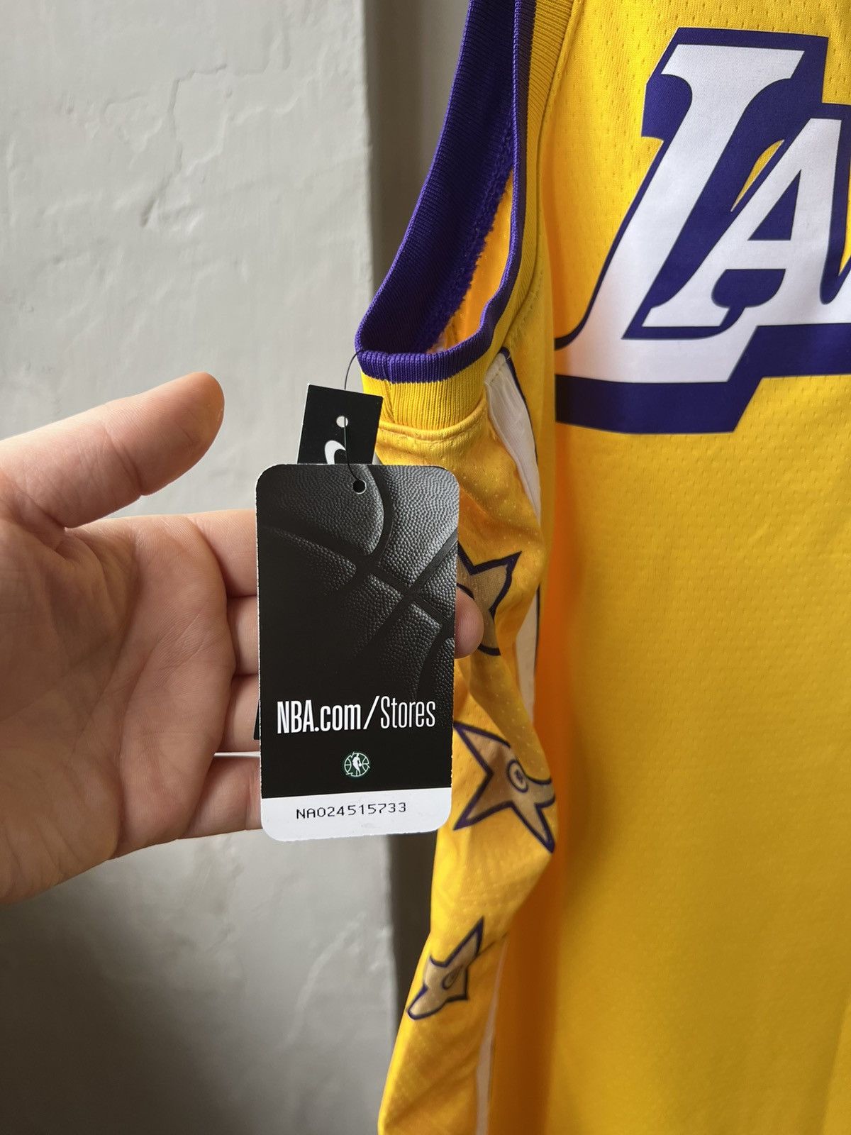 Nike NWT 2019 LOS ANGELES LAKERS NIKE BASKETBALL CITY JERSEY Size US L / EU 52-54 / 3 - 7 Thumbnail