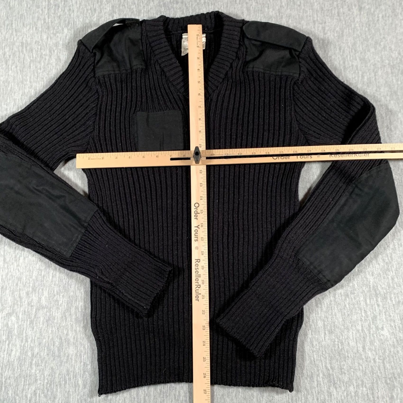 Commando Mens Sweater Brigade Quartermasters Black Wool Commando Military England 42 Size US L / EU 52-54 / 3 - 6 Thumbnail