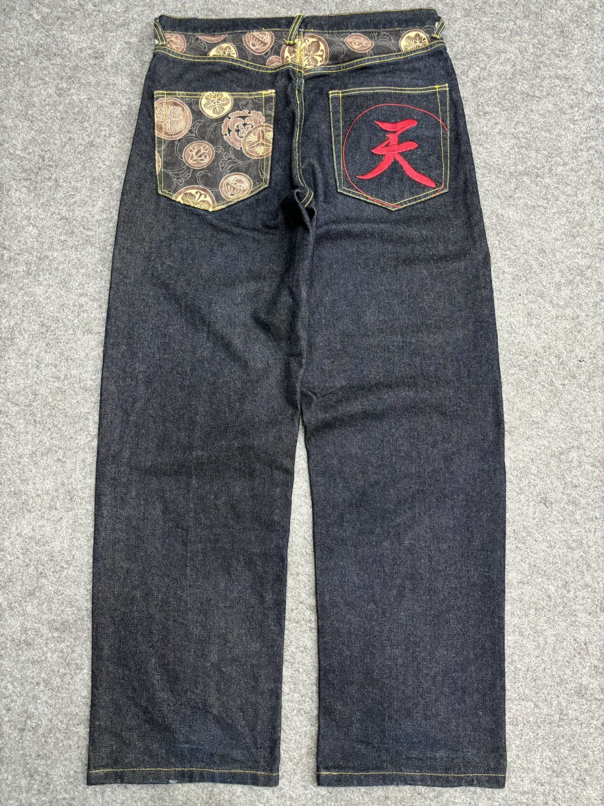 Japanese Brand 💥Baggy Embroidery💥Artisanal Japan Embroidery Denim F527 Size US 34 / EU 50 - 20 Thumbnail