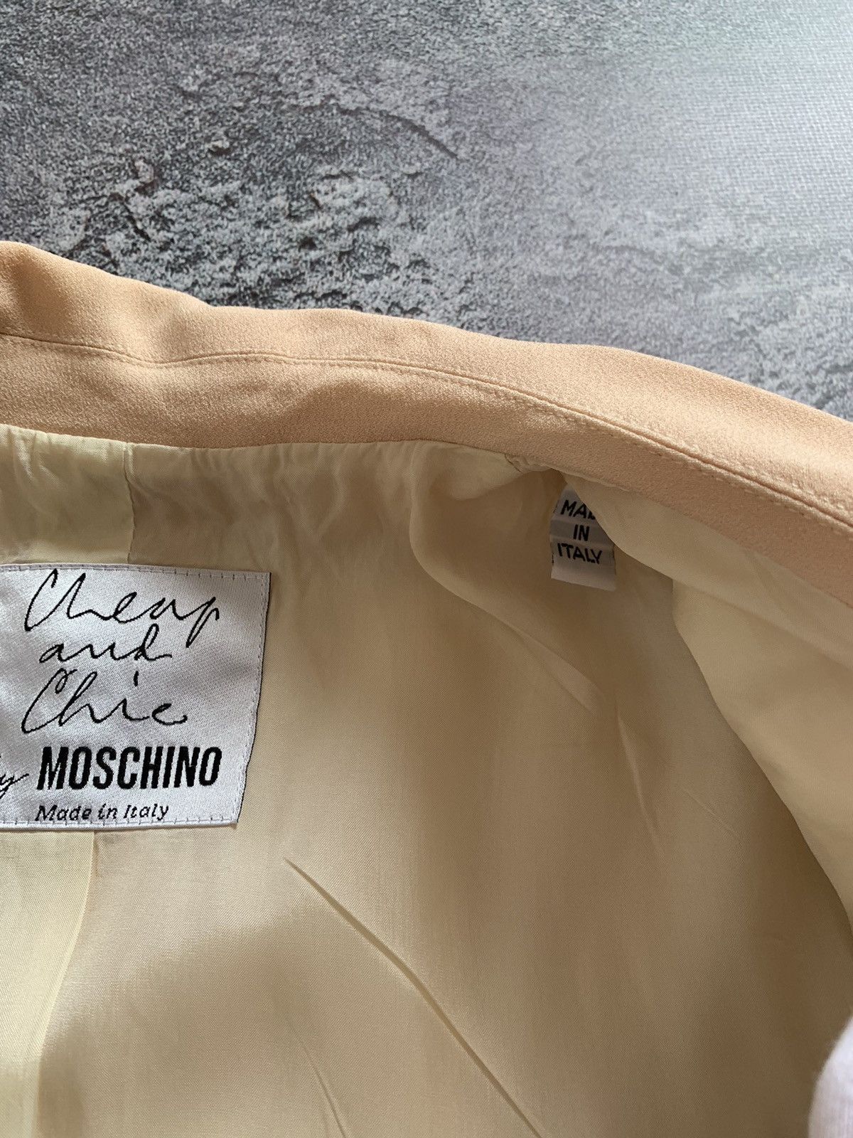 Designer × Moschino × Vintage VTG 1980’s Moschino Cheap & Chic Cream Suit Women’s 42 size Size L / US 10 / IT 46 - 18 Thumbnail