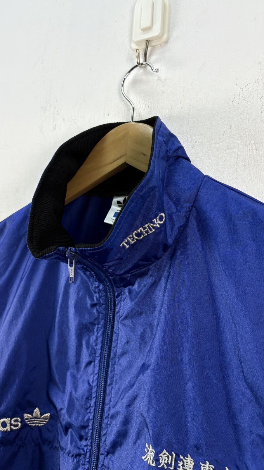 Adidas Vintage 90s Adidas Windbreaker Light Bomber Jacket Size US L / EU 52-54 / 3 - 3 Thumbnail