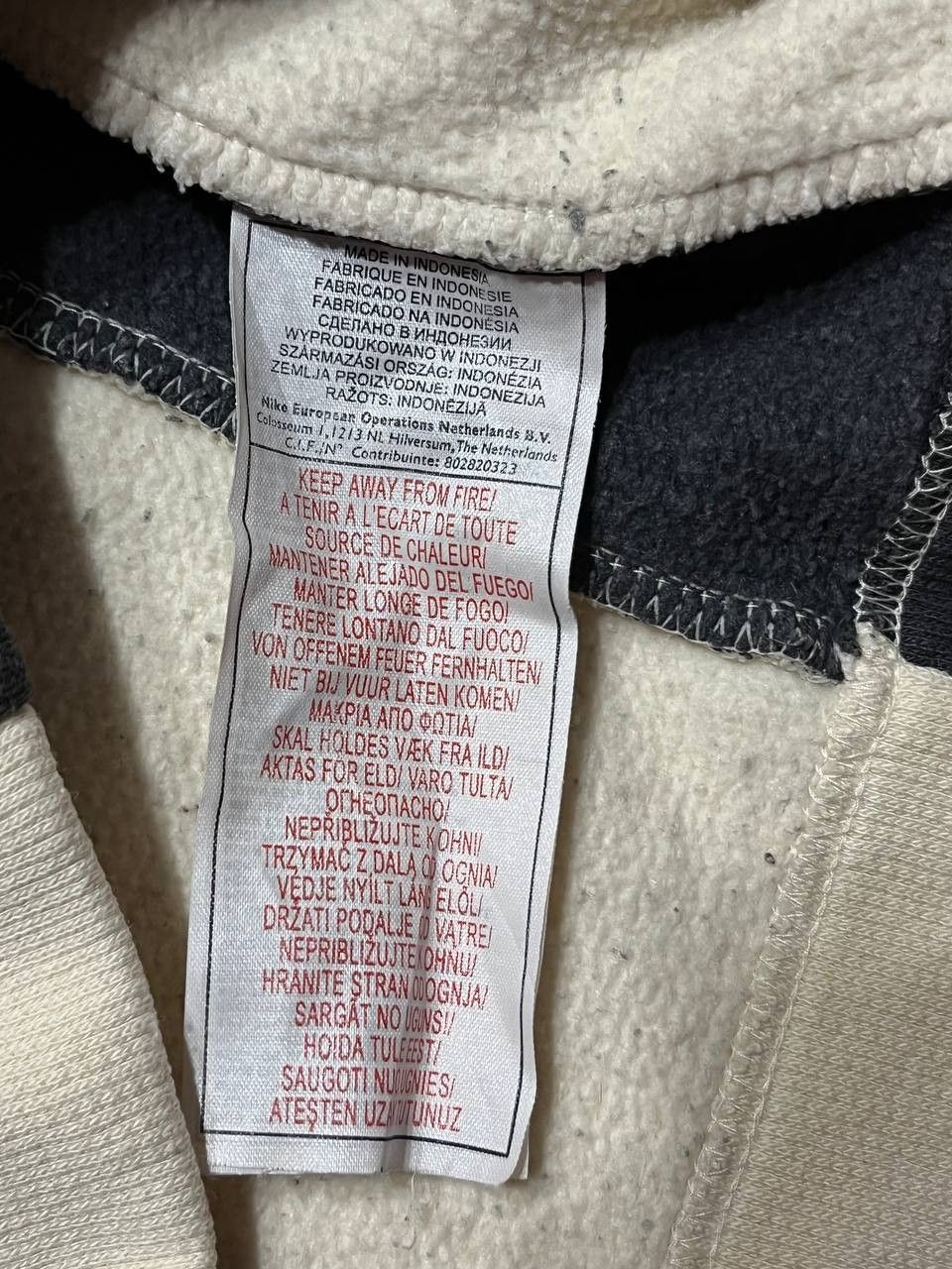 Nike × Vintage Vintage Nike 1/3 zip sweatshirt in white 00s Size US S / EU 44-46 / 1 - 6 Thumbnail