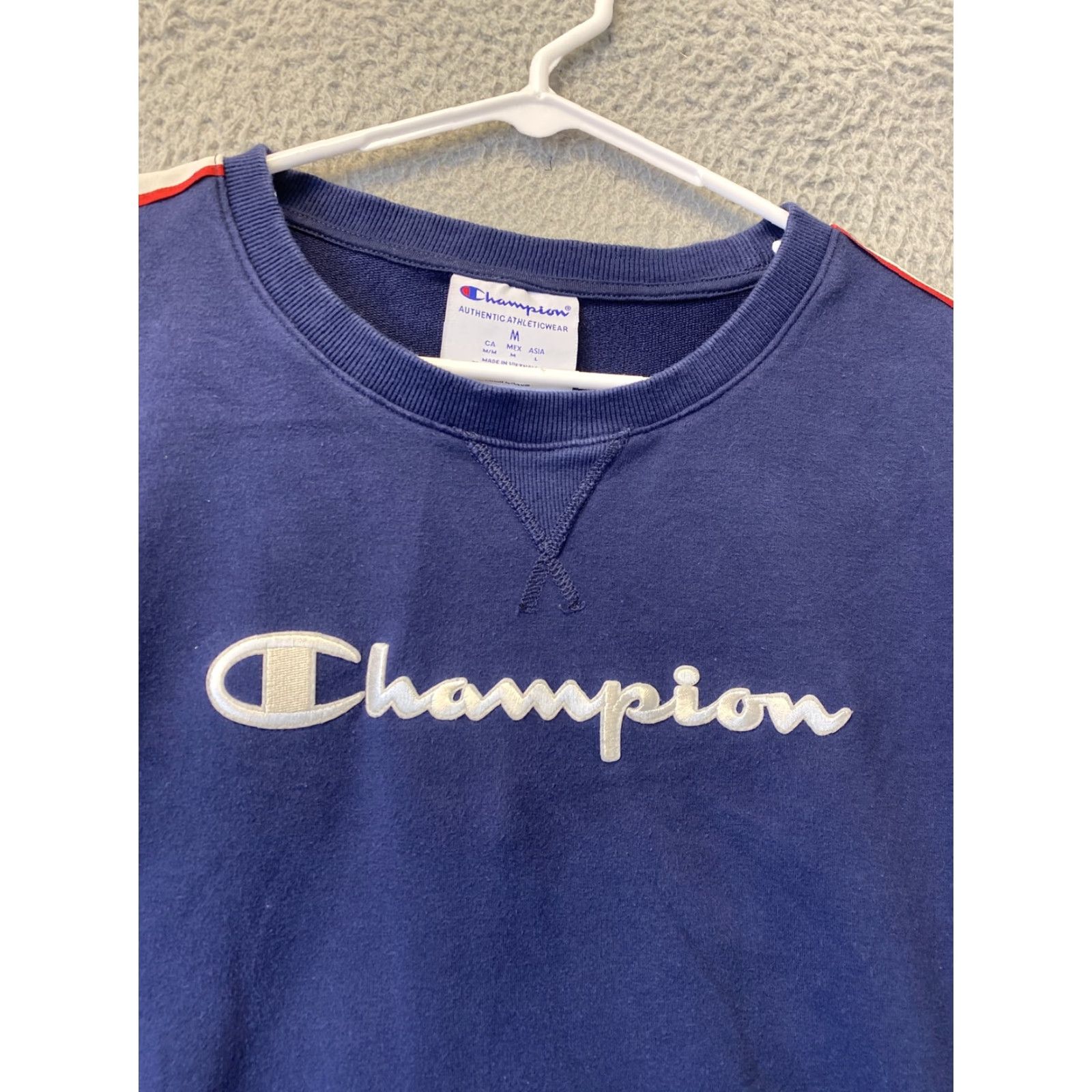 Champion Champion Women's Medium Sweatshirt Long Sleeve Pullover Blue Spell Out /47-63 Size M / US 6-8 / IT 42-44 - 2 Thumbnail
