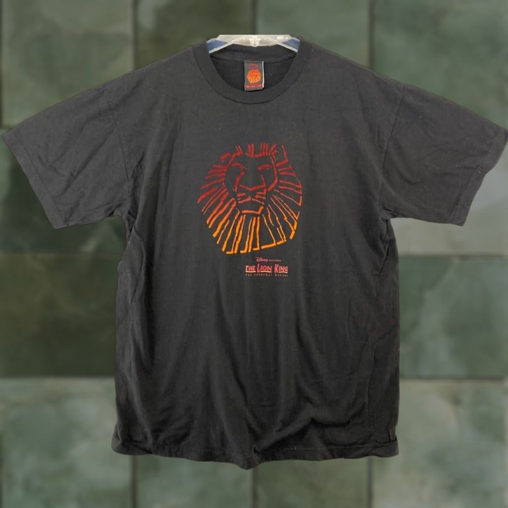 Vintage Lion King Musical Mens TShirt Large Black USA MADE Broadway Size US L / EU 52-54 / 3 - 1 Thumbnail