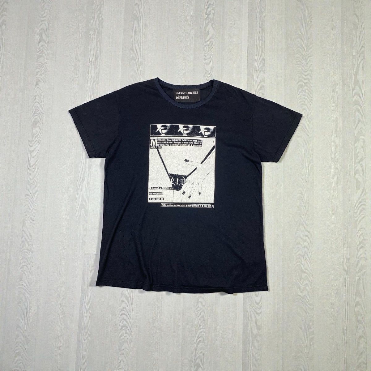Enfants Riches Deprimes E.R.D Enfants Riches Deprimes bikini girl tee distressed Size US XL / EU 56 / 4 - 1 Thumbnail