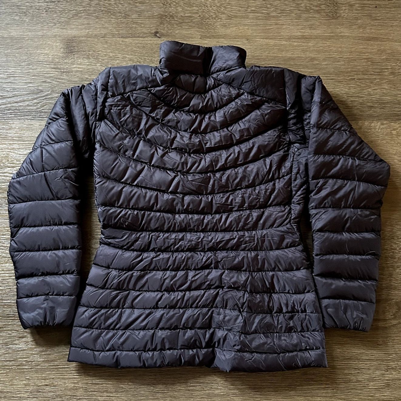 Arc'teryx Arc'teryx Cerium Jacket Womans Size S / US 4 / IT 40 - 2 Thumbnail
