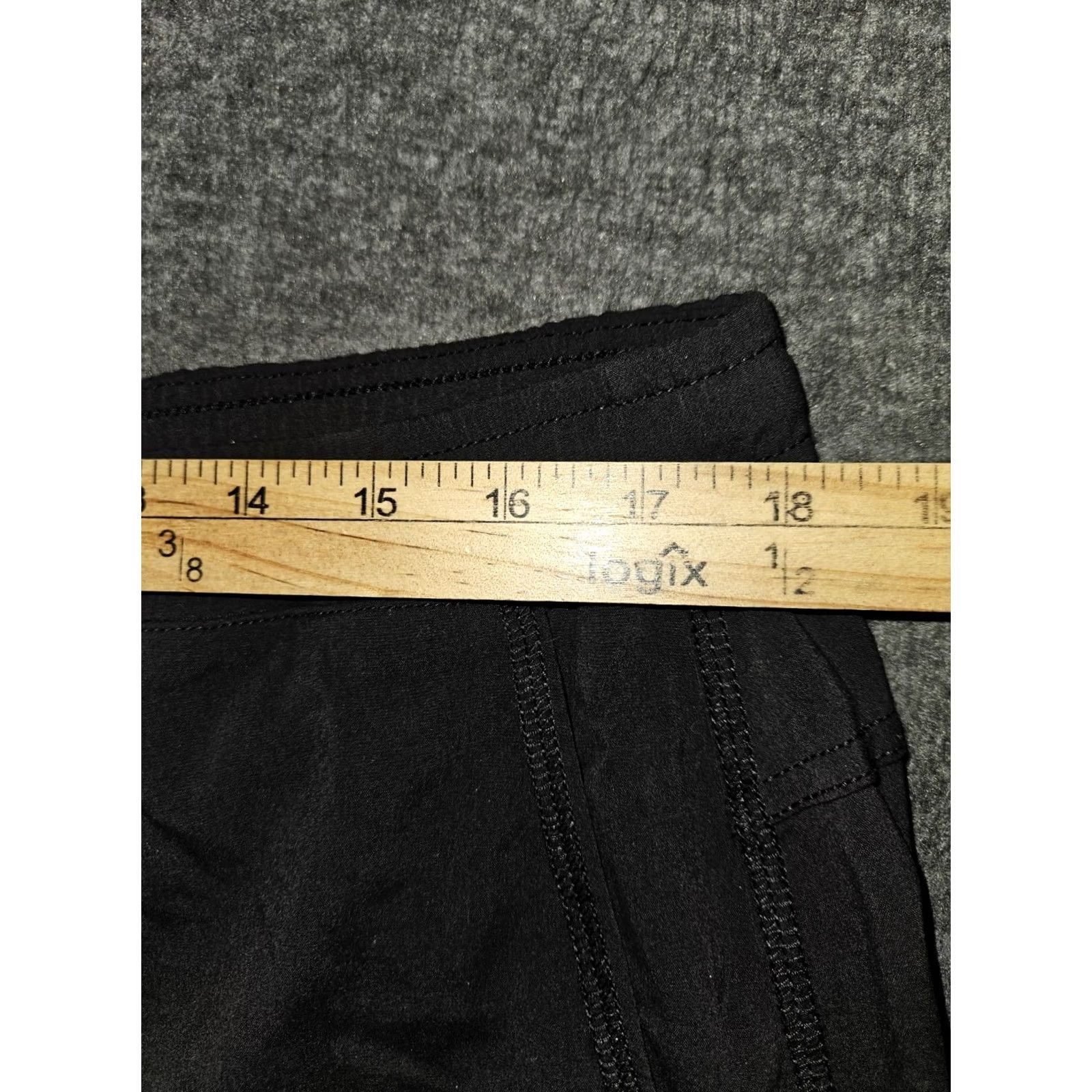 Eddie Bauer Eddie Bauer Hiking Skorts Women 14 Black Elastic Waist Drawstring Camp Skort Activewear Outdoor Athletic Stretch Zip Pocket Size ONE SIZE - 4 Thumbnail
