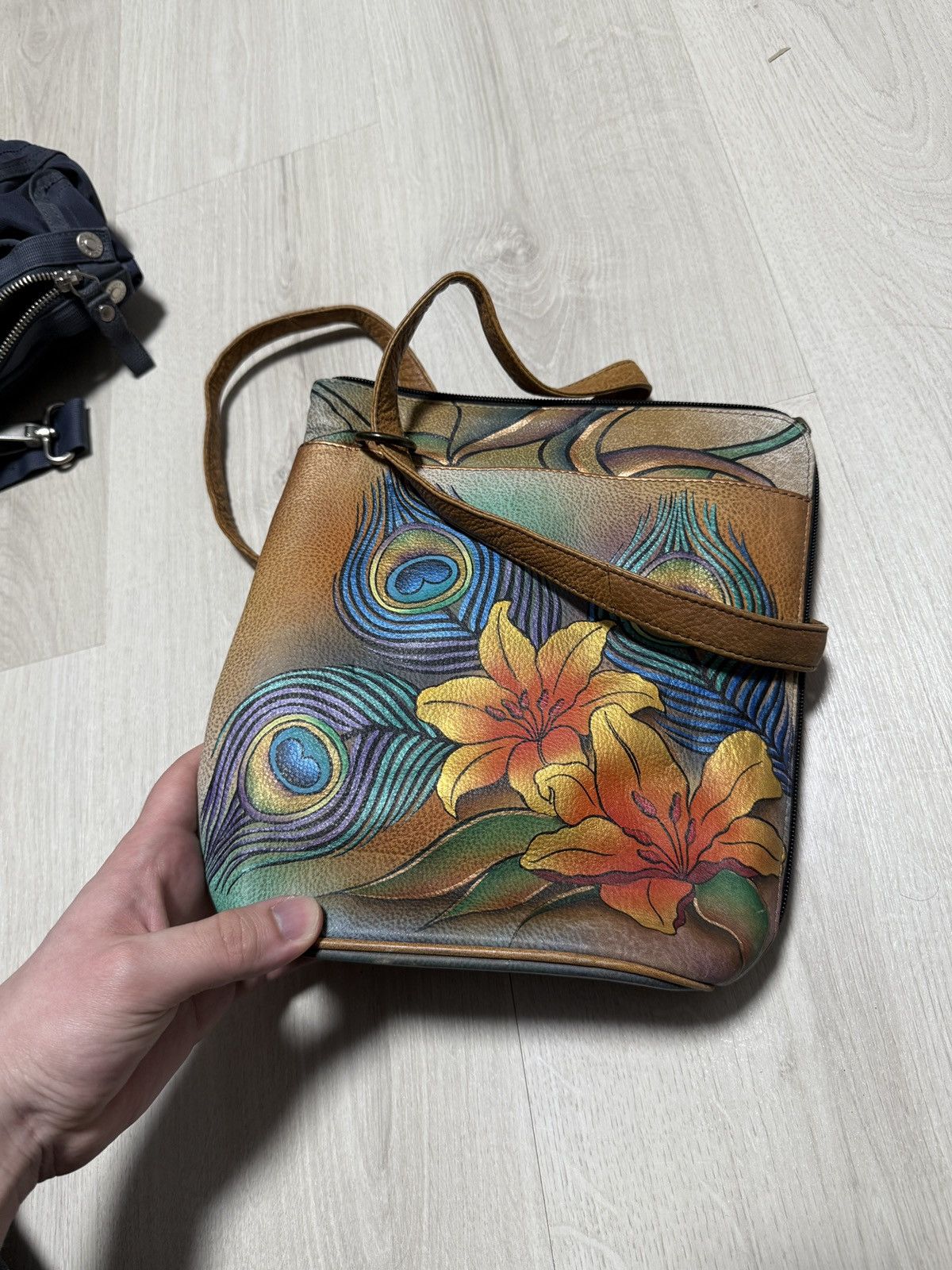 Vintage Anuschka Hand Painted Leather Peacock Crossbody Bag Size ONE SIZE - 8 Thumbnail