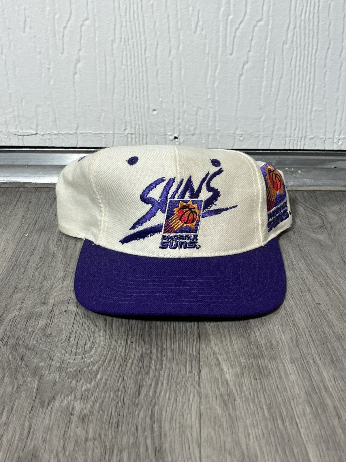 NBA Vintage 90s AJD NBA Phoenix Suns Logo SnapBack Hat Size ONE SIZE - 1 Thumbnail