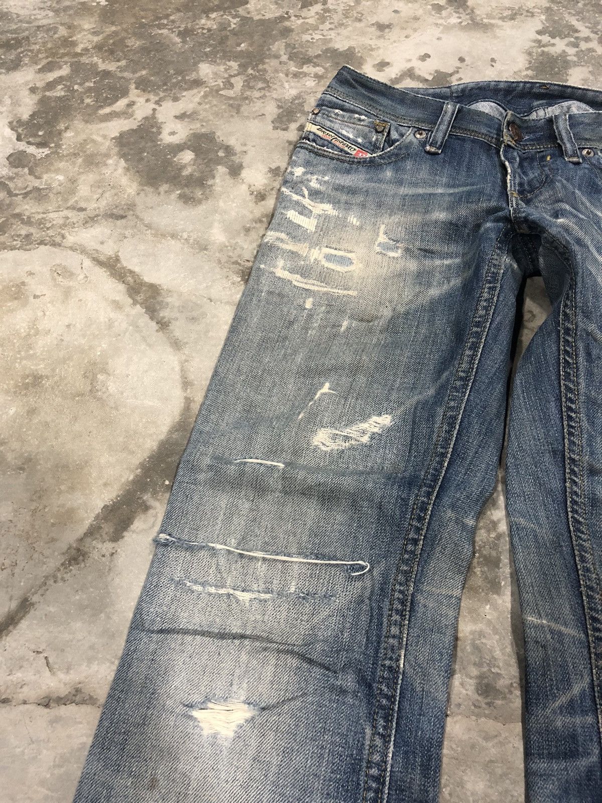 Diesel × Vintage Rare Design Diesel Distressed Denim Jeans Size 29" - 3 Thumbnail