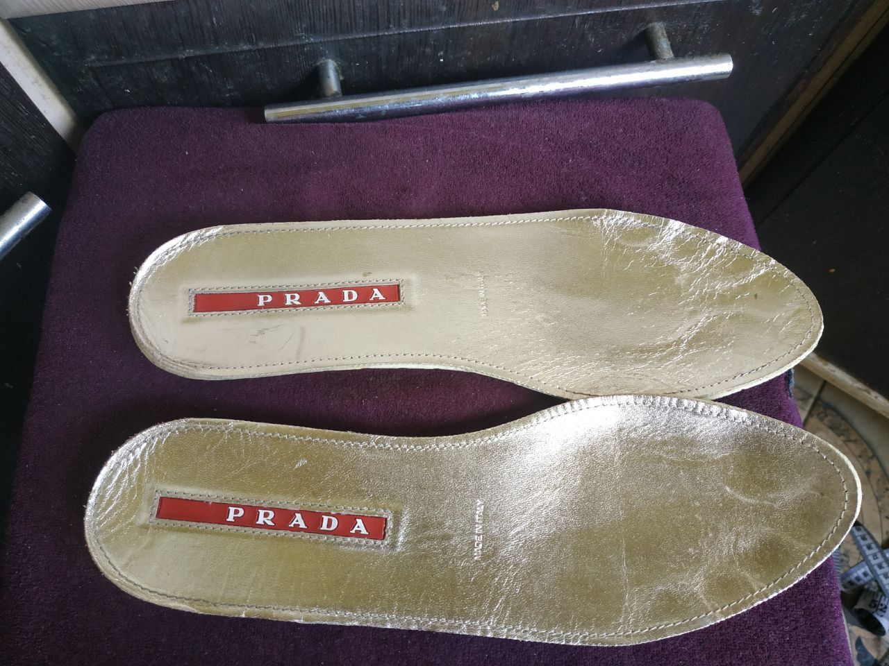 Prada Prada Linea Rossa Gold Metallic Sneakers EU39.5 Size US 9 / IT 39 - 3 Thumbnail