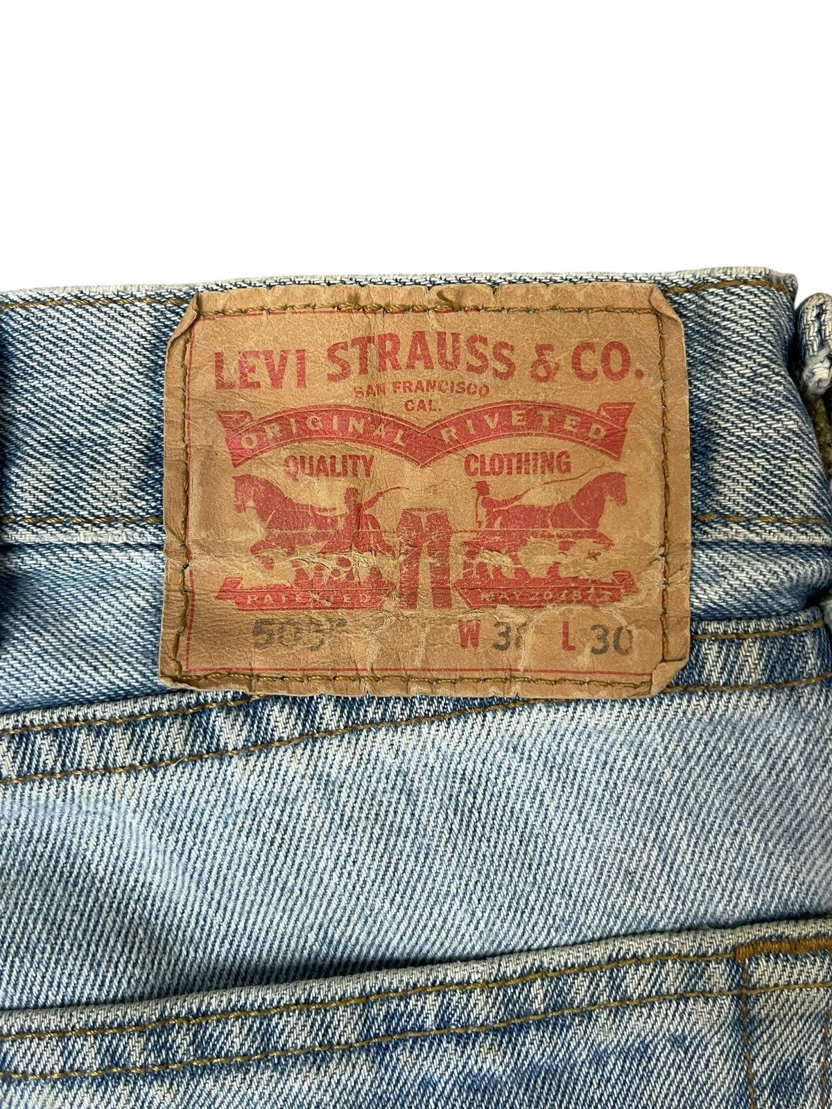 Levi's Vintage Levi’s 505 Straight Cut Faded Size US 38 / EU 54 - 4 Thumbnail