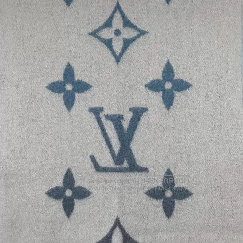 Louis Vuitton Louis Vuitton Gradational grey-blue double-sided aged tass Size ONE SIZE - 7 Thumbnail