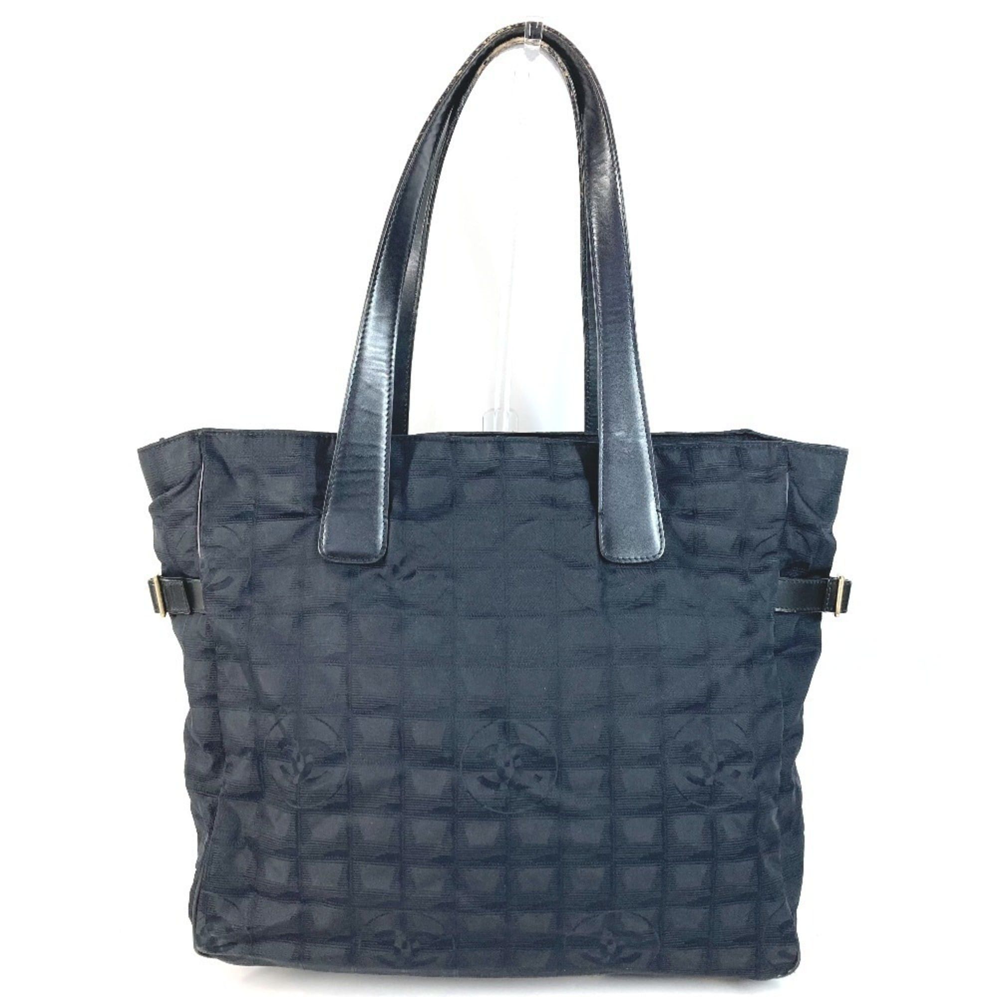 Chanel CHANEL A15825 New Travel Line GM Tote Bag, Shoulder  display picture 1