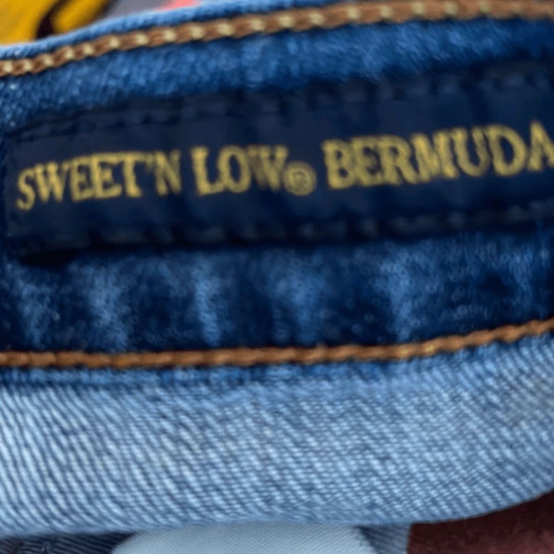 Lucky Brand Lucky Brand Women’s Bermuda Jean Shorts 8 Women Color Blue XS-XL? Wait. Size 30" / US 8 / IT 44 - 5 Thumbnail
