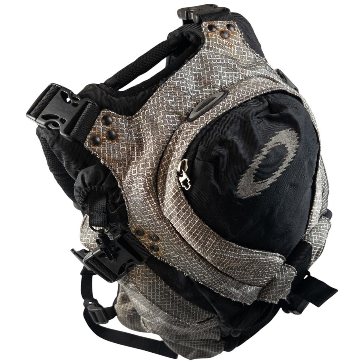 Oakley Vintage Oakley Structured Backpack Size ONE SIZE - 5 Thumbnail
