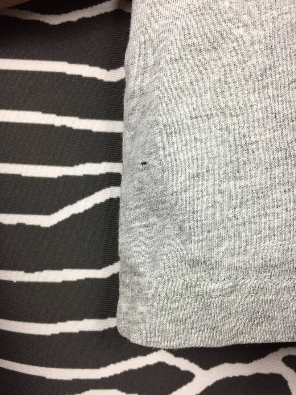 Uniqlo Uniqlo Medicom Toy Bearbrick Peeking Pocket Tee Size US M / EU 48-50 / 2 - 9 Thumbnail
