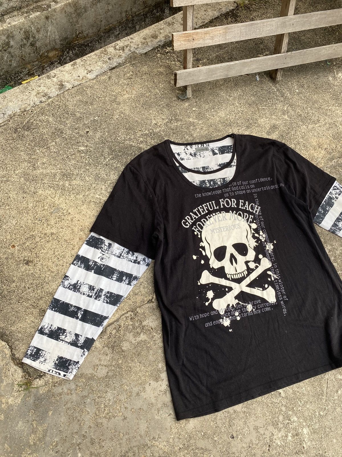 Japanese Brand 🔥 Best Offer 🔥 Louis Charlons Skulls Crossbone Seditionaries Size US XXL / EU 58 / 5 - 4 Thumbnail