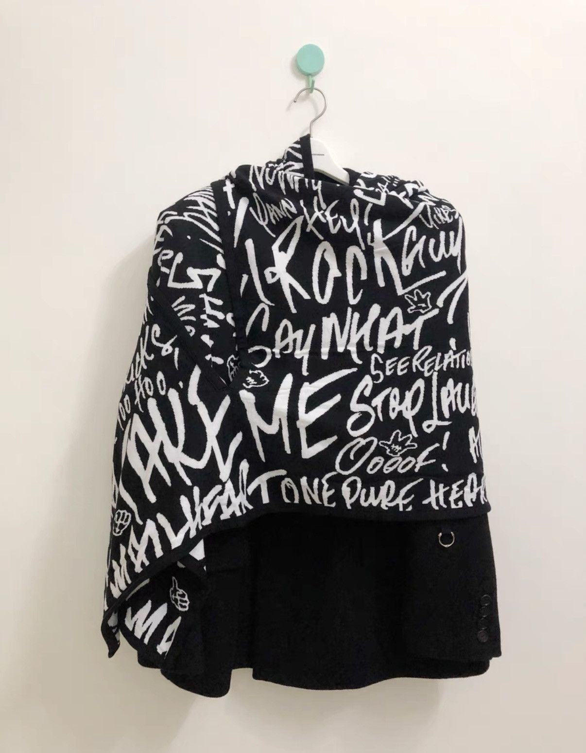 Takahiromiyashita The Soloist. TAKAHIROMIYASHITA THE SOLOIST cape scarf Size ONE SIZE - 1 Thumbnail