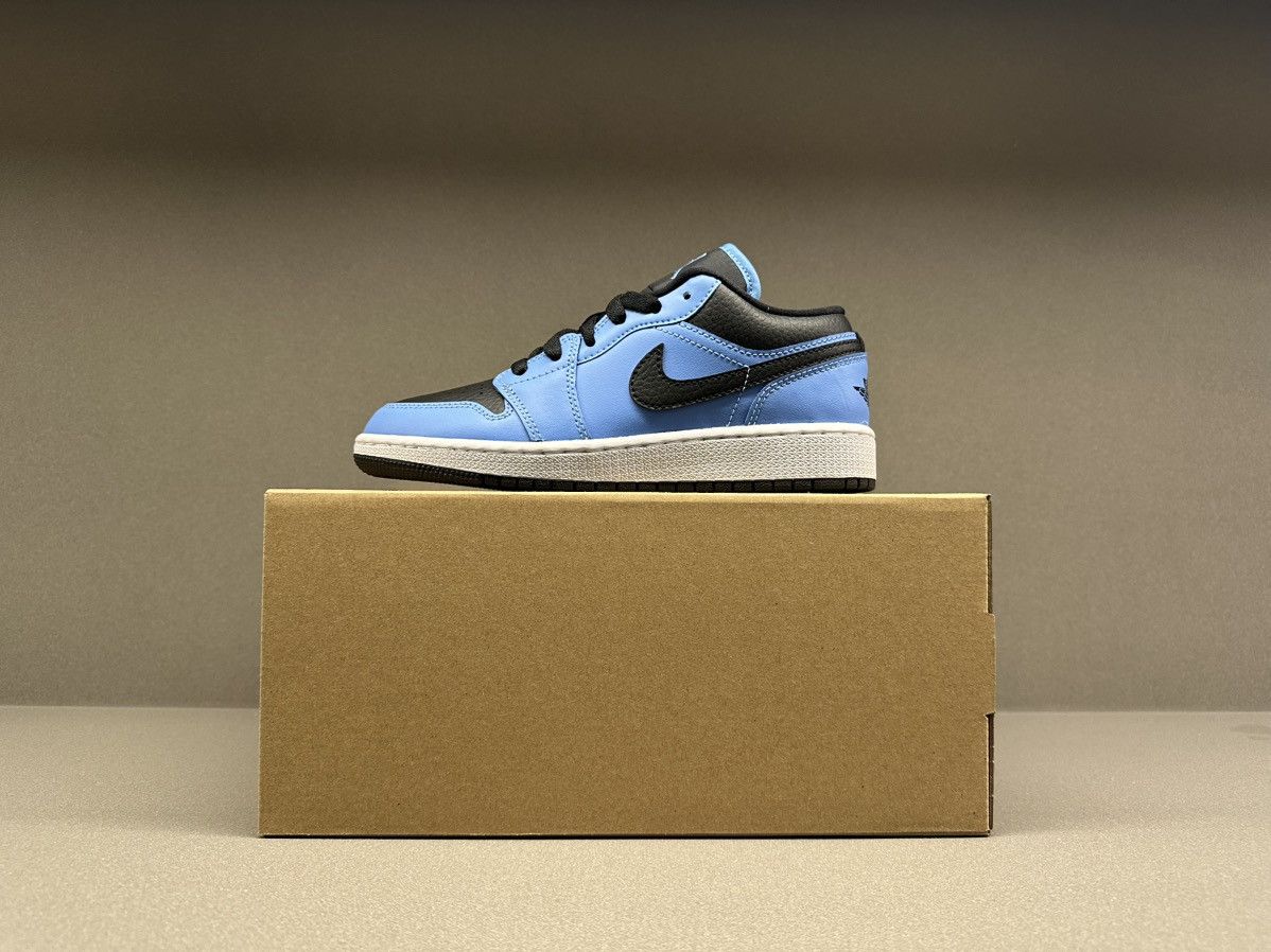 Jordan Brand Jordan 1 Low University Blue Black GS Size US 4.5 / IT 34.5 - 2 Thumbnail