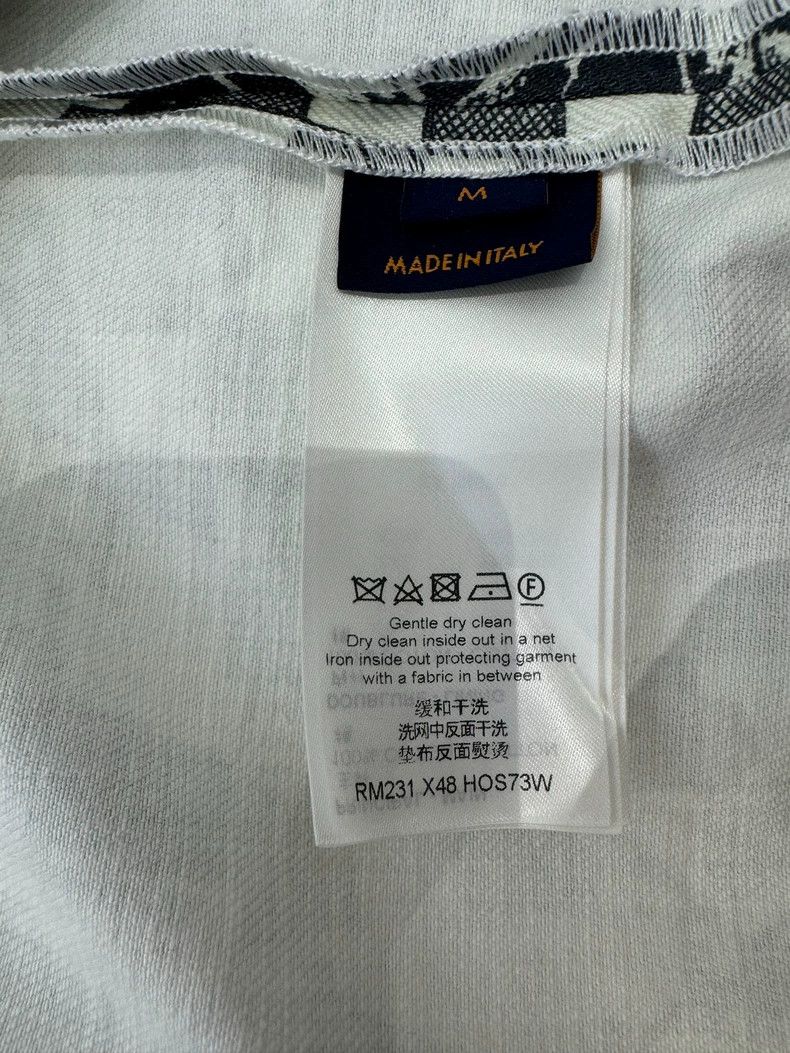 Louis Vuitton Louis Vuitton Short sleeve shirt Size US M / EU 48-50 / 2 - 5 Thumbnail