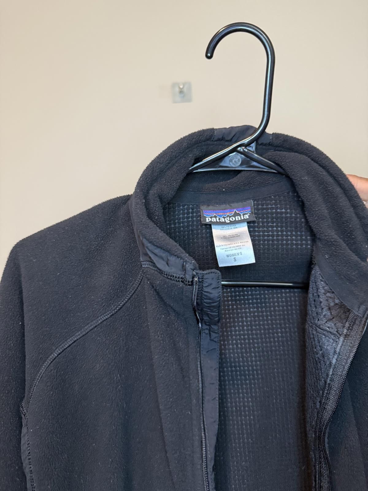 Patagonia Patagonia Women's Black Fleece R Jacket Coat Size S / US 4 / IT 40 - 7 Thumbnail