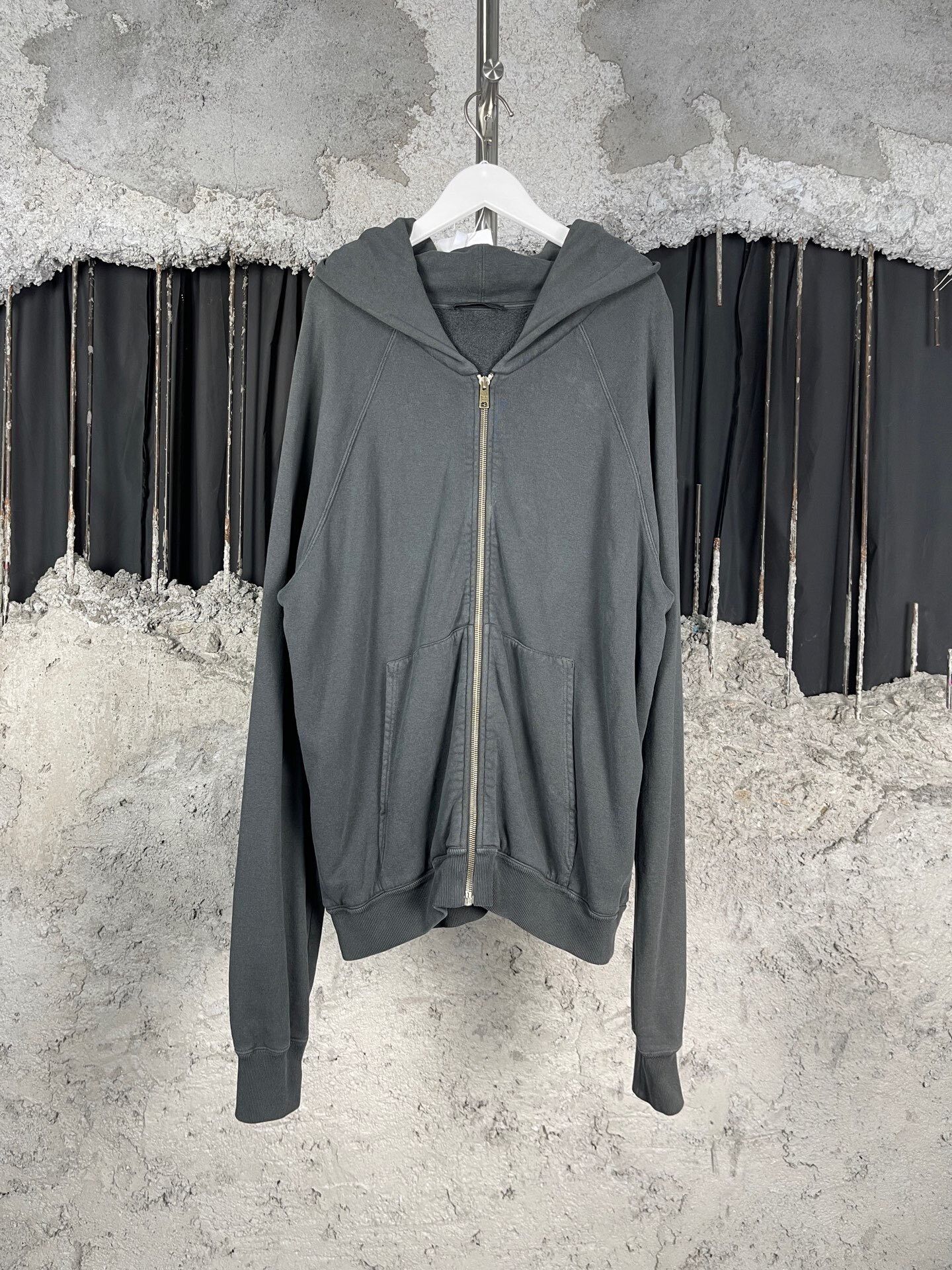 Prada Prada Distressed Hoodie L Women Size L / US 10 / IT 46 - 1 Thumbnail