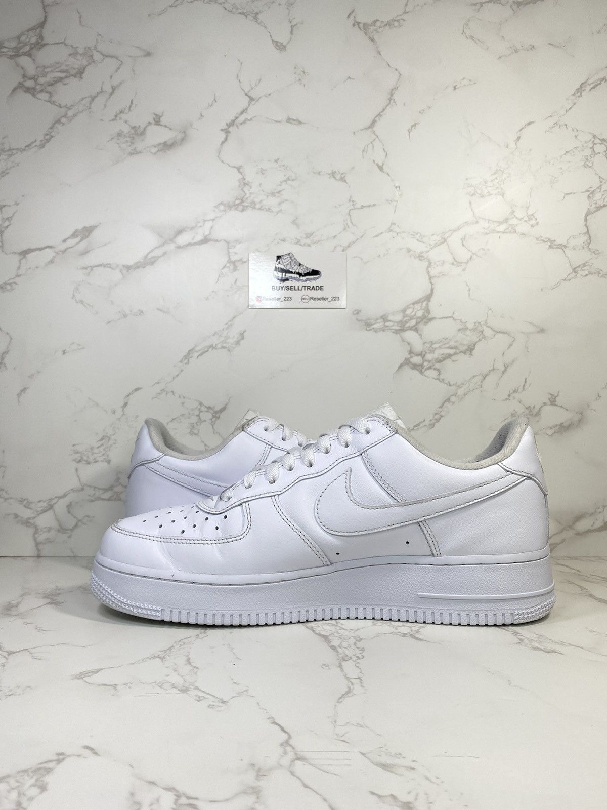 Nike × Supreme Supreme x Air Force 1 Low 'Box Logo - White' Size US 9 / EU 42 - 4 Thumbnail
