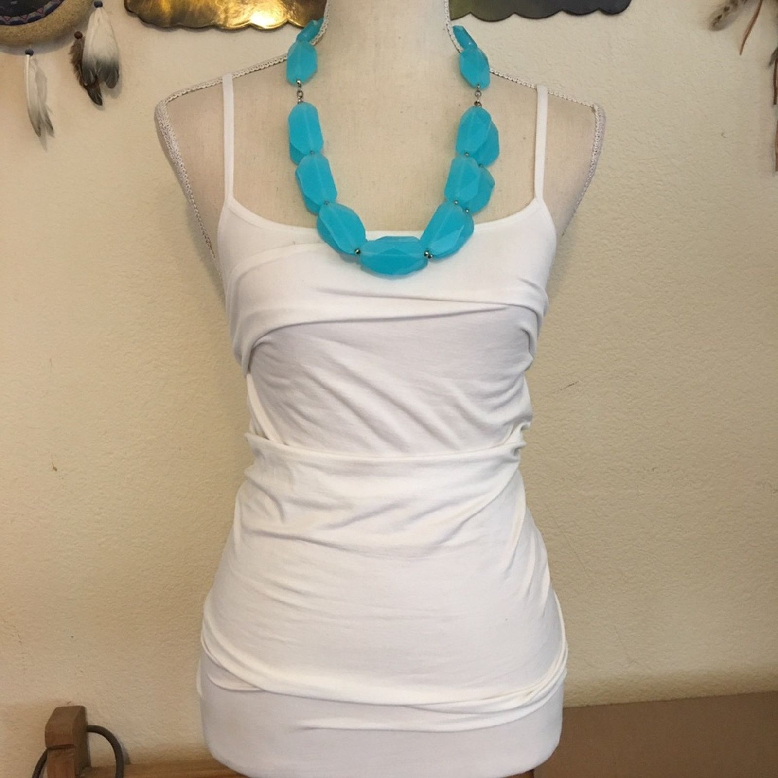 Jewelry Large chunky blue faceted bead necklace Size ONE SIZE - 4 Thumbnail