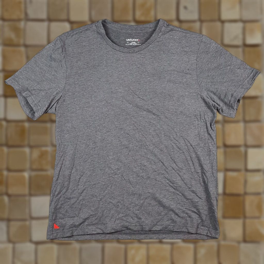 UNTUCKit UNTUCKit T-Shirt, Gray, Breathable, Lightweight, Moisture Wicking, Athletic, Size L, Crew Neck, Short Sleeve, Logo, Embroidered, Cotton, Regular, Men Size US L / EU 52-54 / 3 - 1 Thumbnail