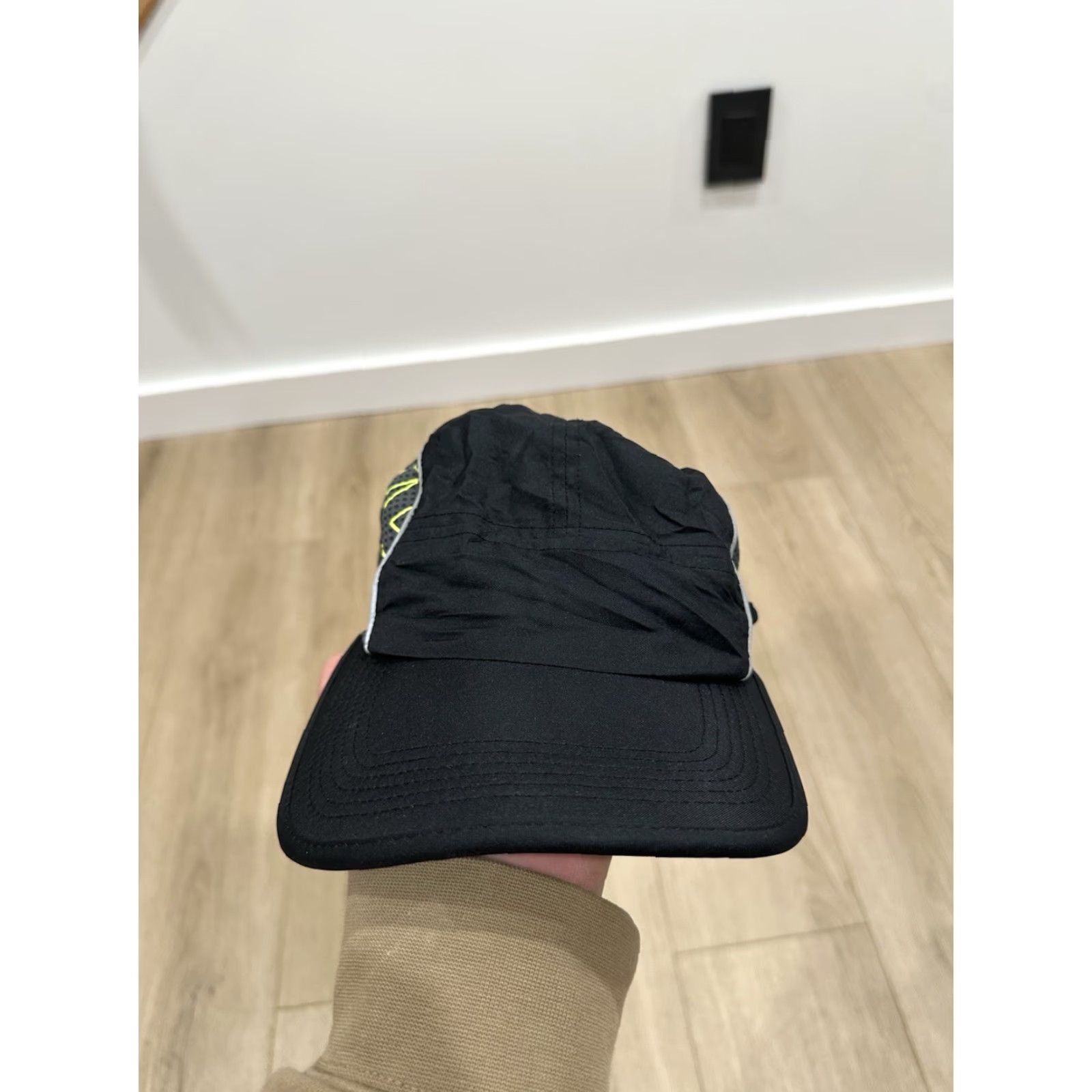 Nike Nike 5 Panel Hat Cap Lightweight Adjustable Black Neon Aerobill AW84 Men One Size Size ONE SIZE - 2 Thumbnail