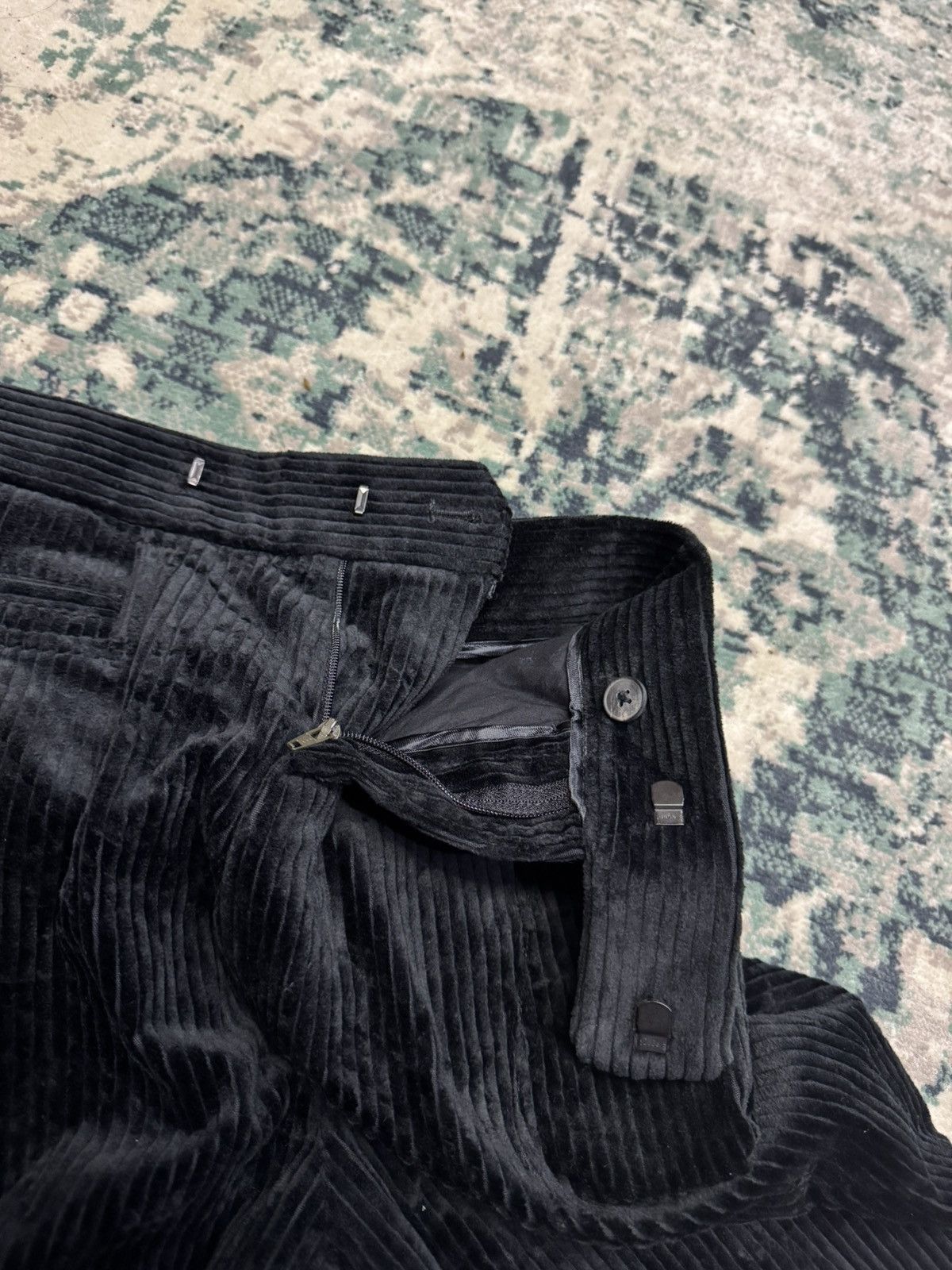Haider Ackermann HAIDER ACKERMANN VELVET SUEDE PANTS SIZE 24 MANUAL Size 24" / US 00 / IT 34 - 3 Thumbnail