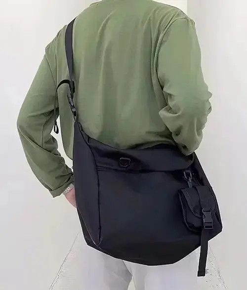 Fashion Y2K Waterproof Crossbody Messenger Bag in Black, Men's