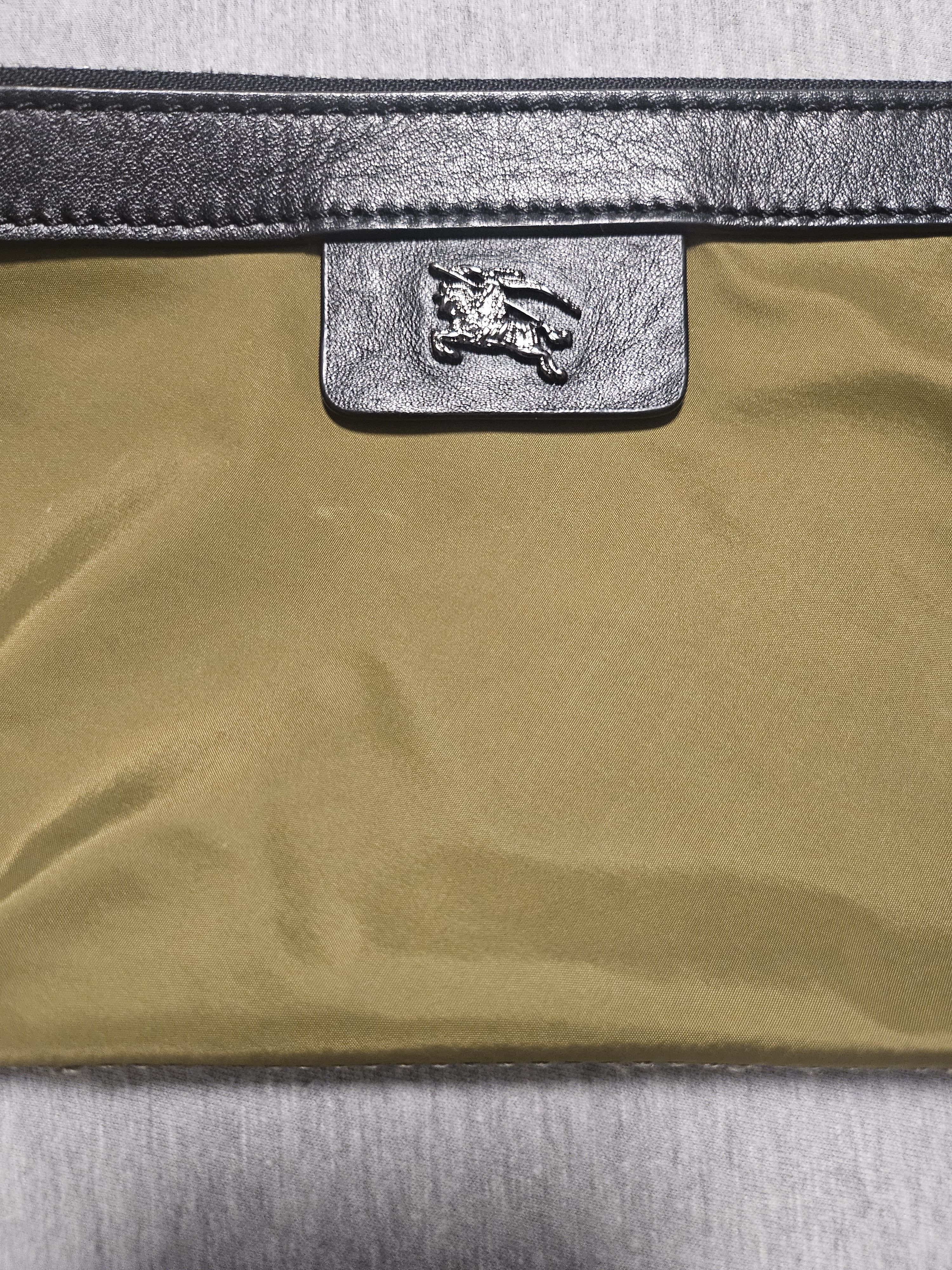Burberry Burberry travel pouch Size ONE SIZE - 2 Thumbnail