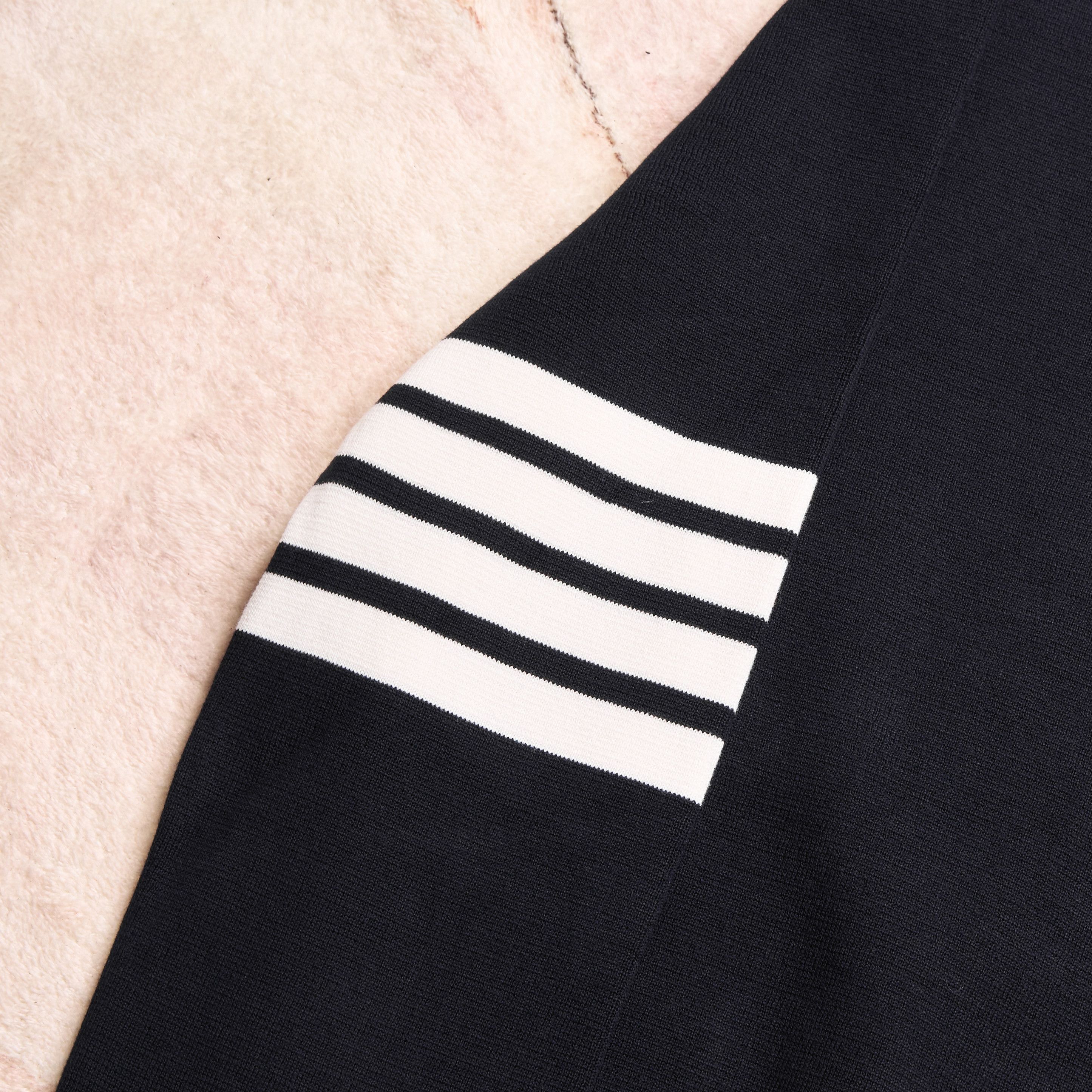 Thom Browne THOM BROWNE 4-Bar Cardigan Size US M / EU 48-50 / 2 - 7 Thumbnail