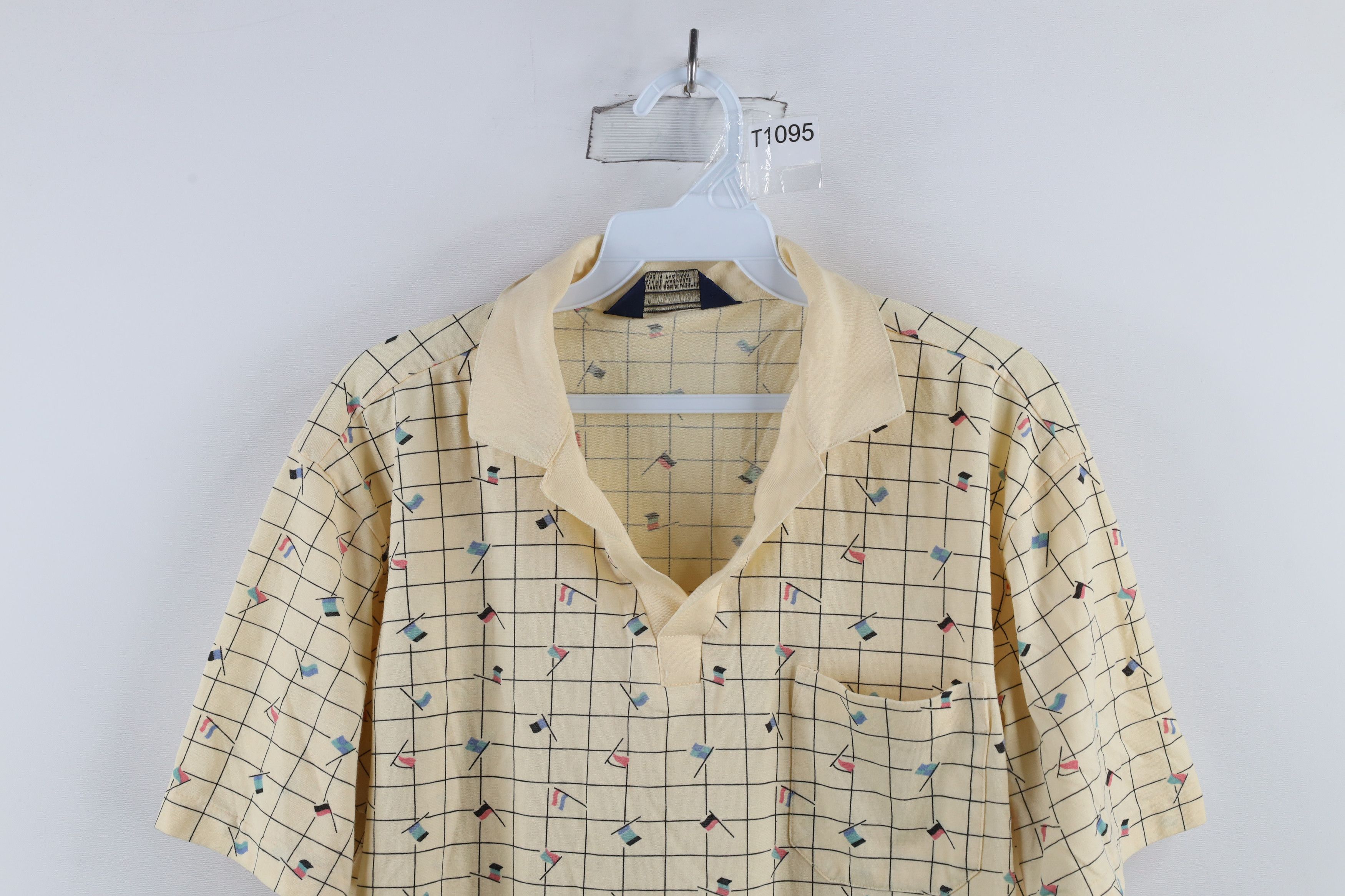 Vintage Vintage 90s Streetwear Over Print Knit Collared Polo Shirt Size L / US 10 / IT 46 - 2 Thumbnail