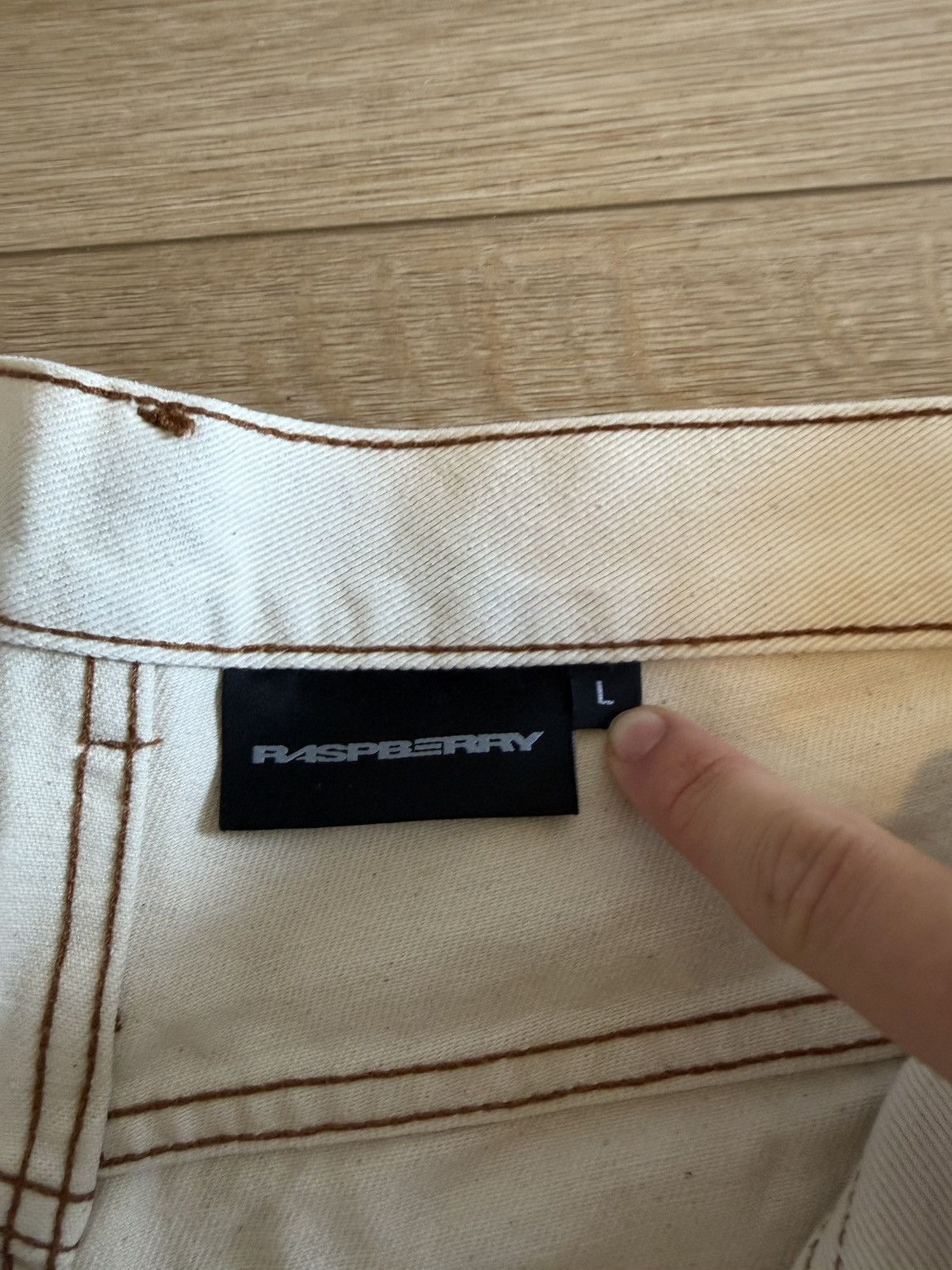 The GV Gallery Raspberry Hills Cream Denim Shorts Size US 34 / EU 50 - 4 Thumbnail