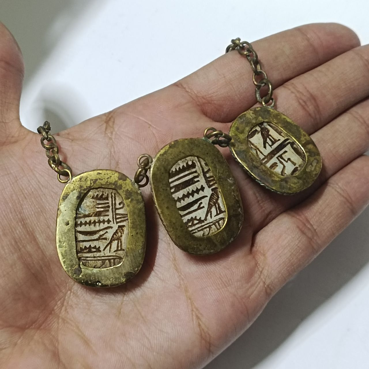 Vintage Rare Vintage Brass Egyptian Scorpion Pendant Collectible Size ONE SIZE - 3 Thumbnail