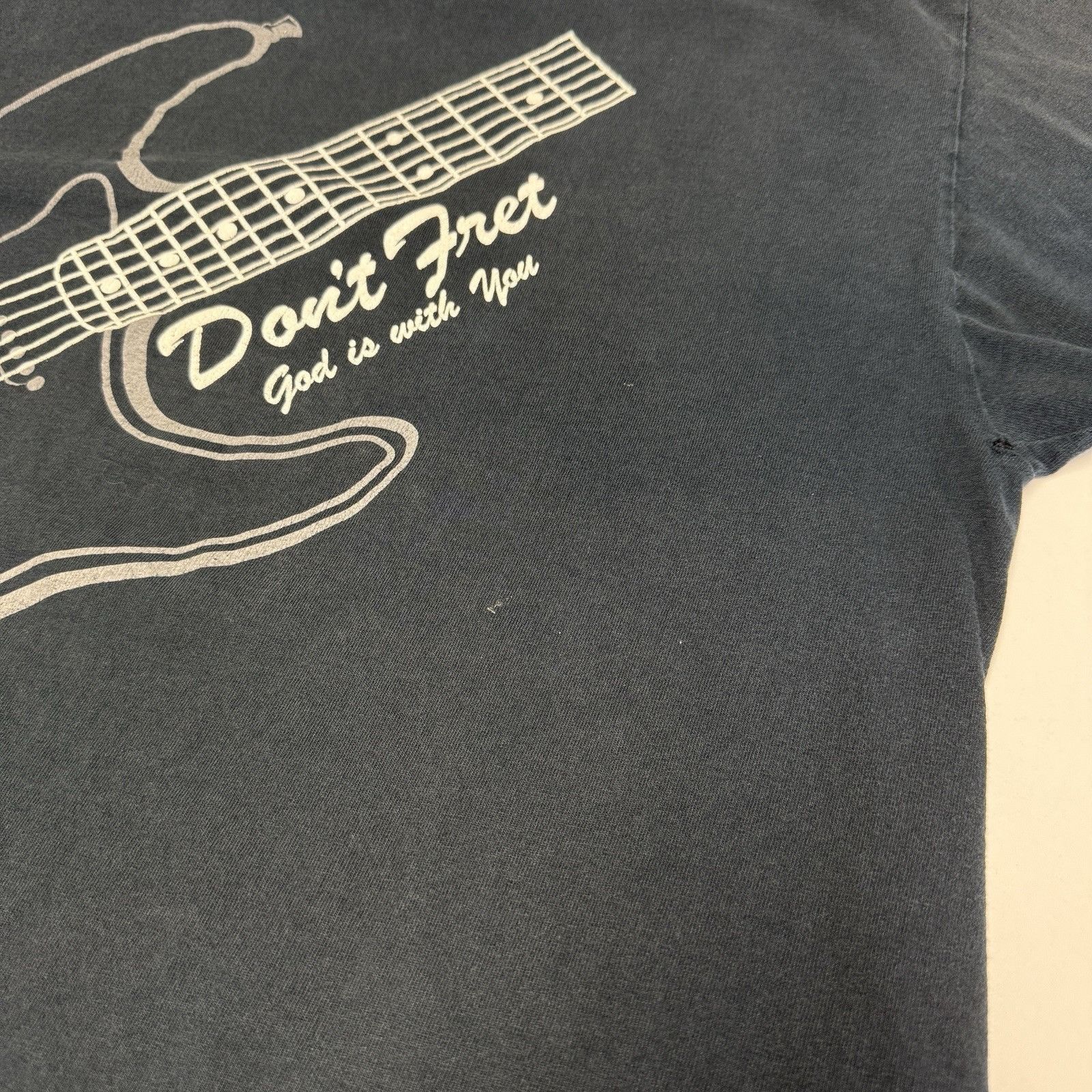 Vintage Vintage 'Dont Fret God is With You" T Shirt Mens XL 23.5x29 Size US XL / EU 56 / 4 - 5 Thumbnail