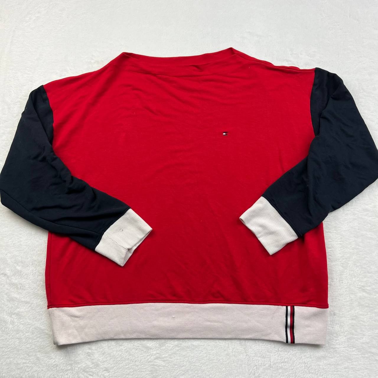 Tommy Hilfiger Tommy Hilfiger Medium Sweatshirt Flag Logo Embroidered Women Size US M / EU 48-50 / 2 - 1 Thumbnail