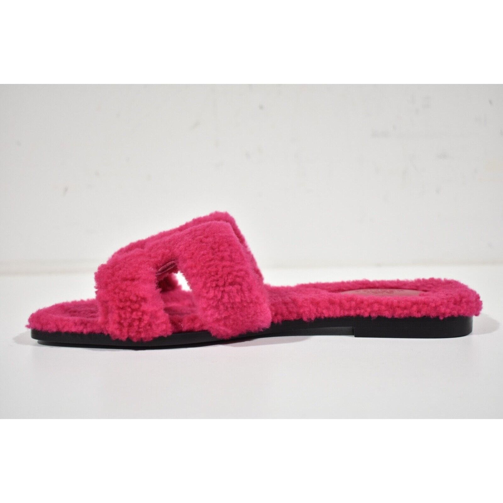 Hermes Oran Teddy Shearling Fur Pink H Logo Slide Sandal 39