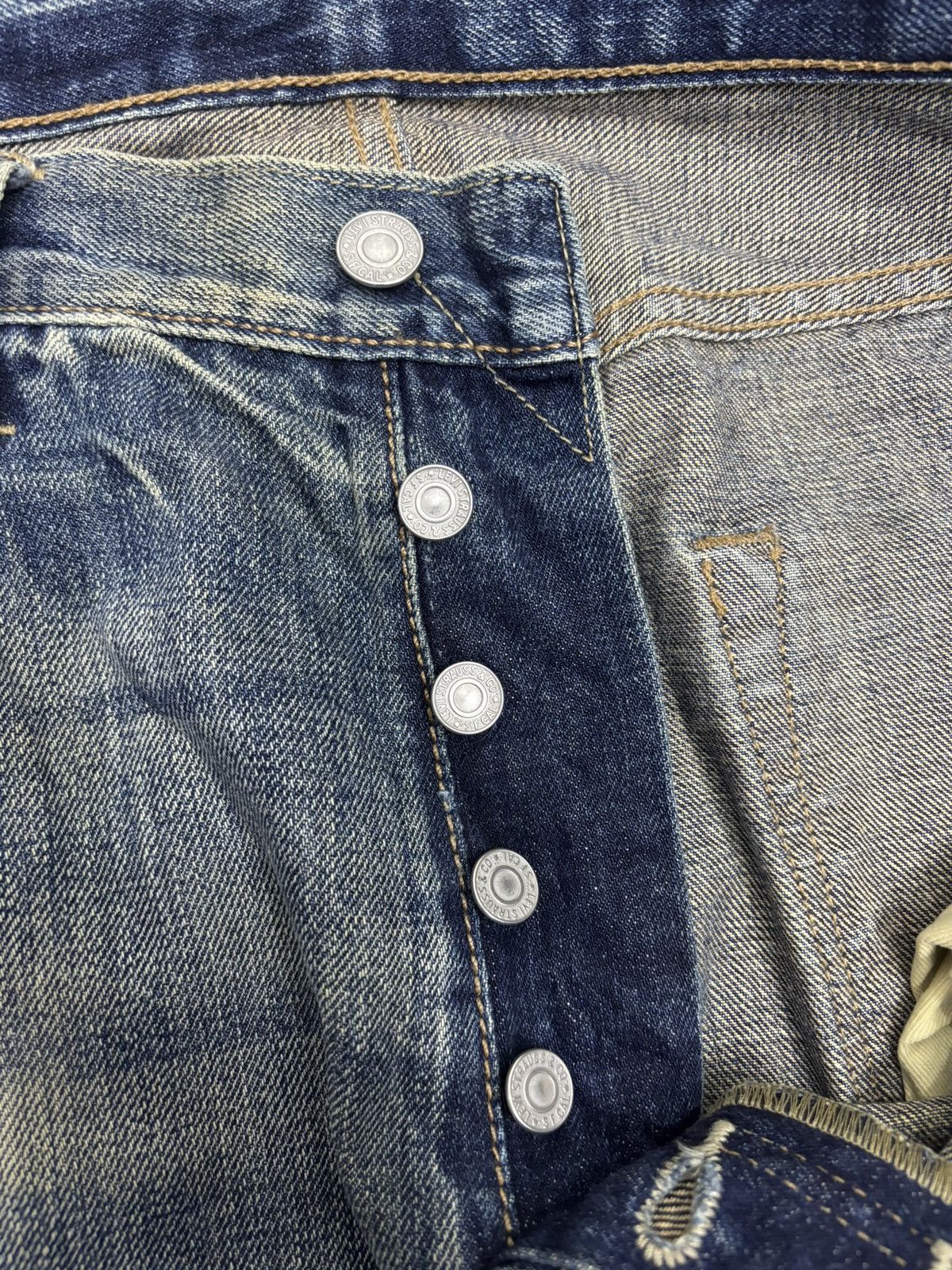 If Six Was Nine × Le Grande Bleu (L.G.B.) × Levi's 🔥VINTAGE LEVIS 501 NICE FADED DISTRESSED DENIM JEANS Size US 34 / EU 50 - 10 Thumbnail