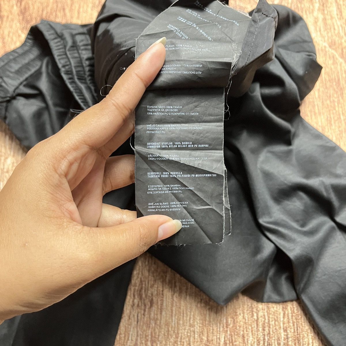 Prada Prada nylon long pants Size US 34 / EU 50 - 14 Thumbnail