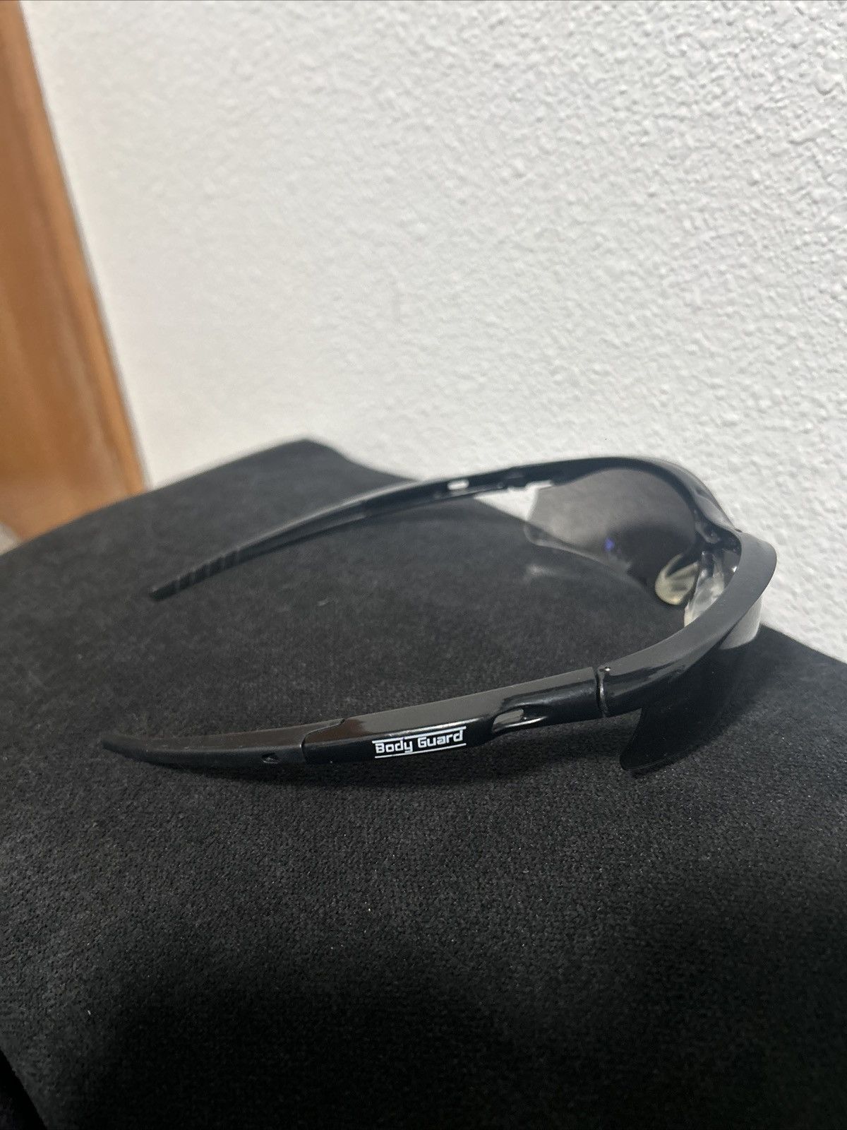 Other Body Guard Men's Sunglasses Sport Wrap-Around, Black/Brown Size ONE SIZE - 5 Thumbnail