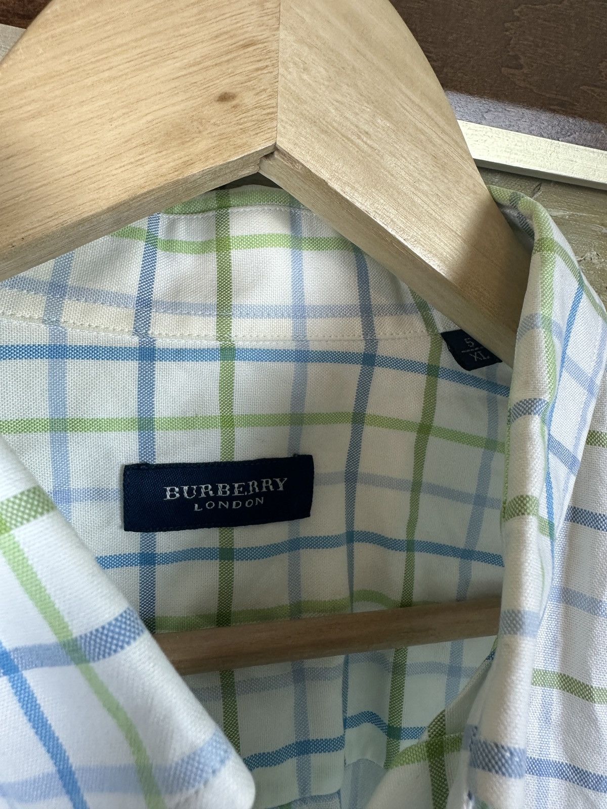 Burberry × Vintage Vintage Burberry white checkerboard button up shirt Size US XL / EU 56 / 4 - 4 Thumbnail