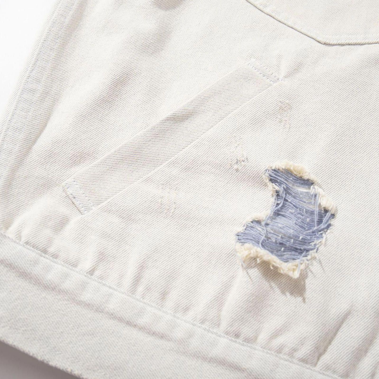 Japanese Brand White Distressed Denim Jacket with Blue Patch Detailing Size M / US 6-8 / IT 42-44 - 3 Thumbnail