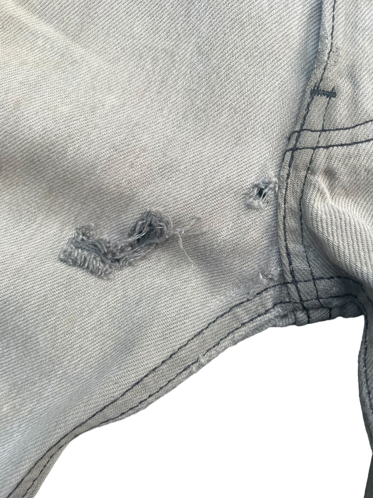 Levi's × Vintage Vintage 1993 Levis 501 e Faded Distresed Denim Size US 37 - 6 Thumbnail