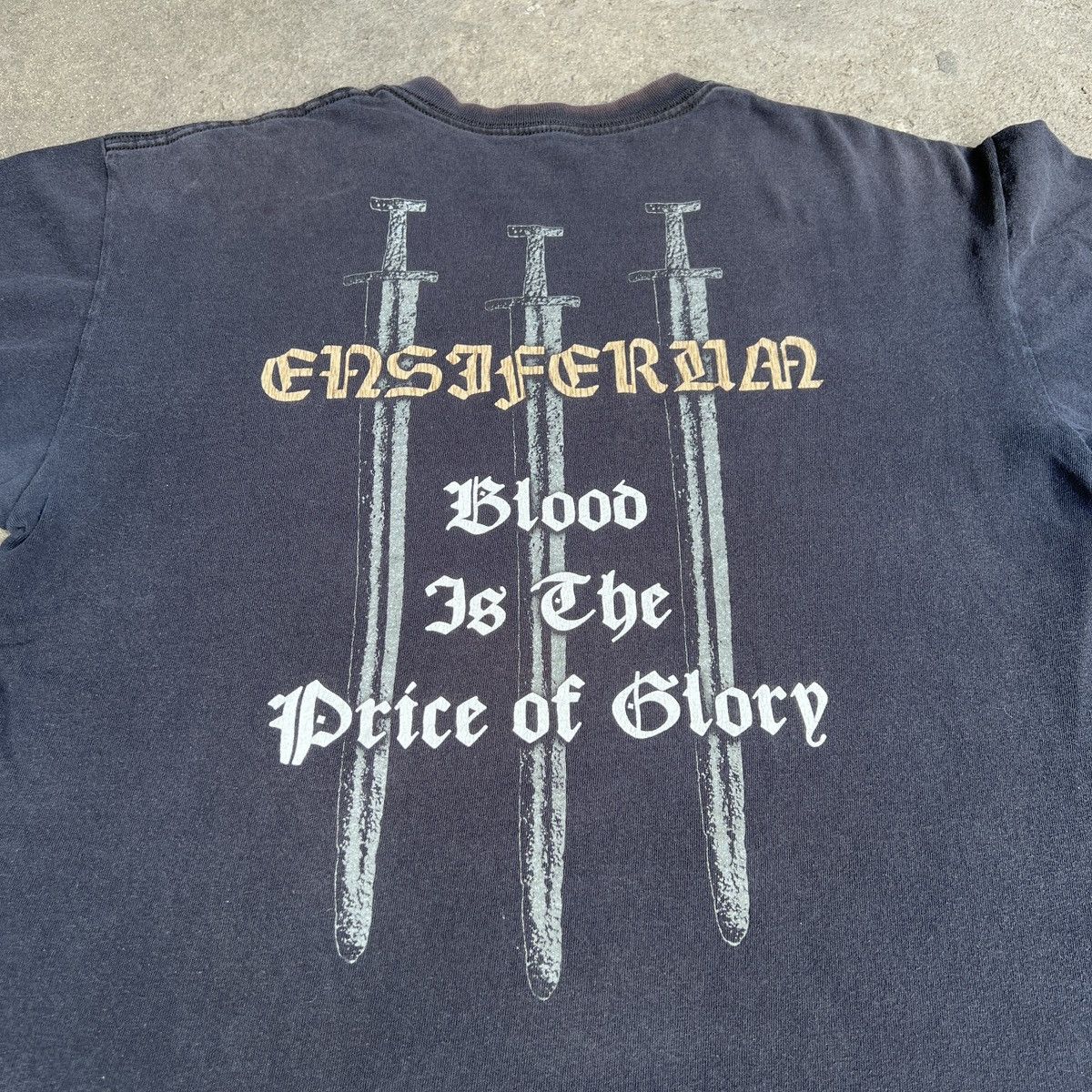 Band Tees Vintage Y2K Ensiferum Folk Power Viking Melodic death metal Size US L / EU 52-54 / 3 - 8 Thumbnail
