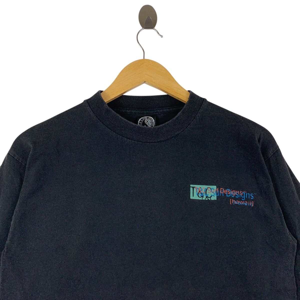 Vintage Vintage 90s TOWN & COUNTRY big back Surfing Long sleeve tee Size US M / EU 48-50 / 2 - 3 Thumbnail