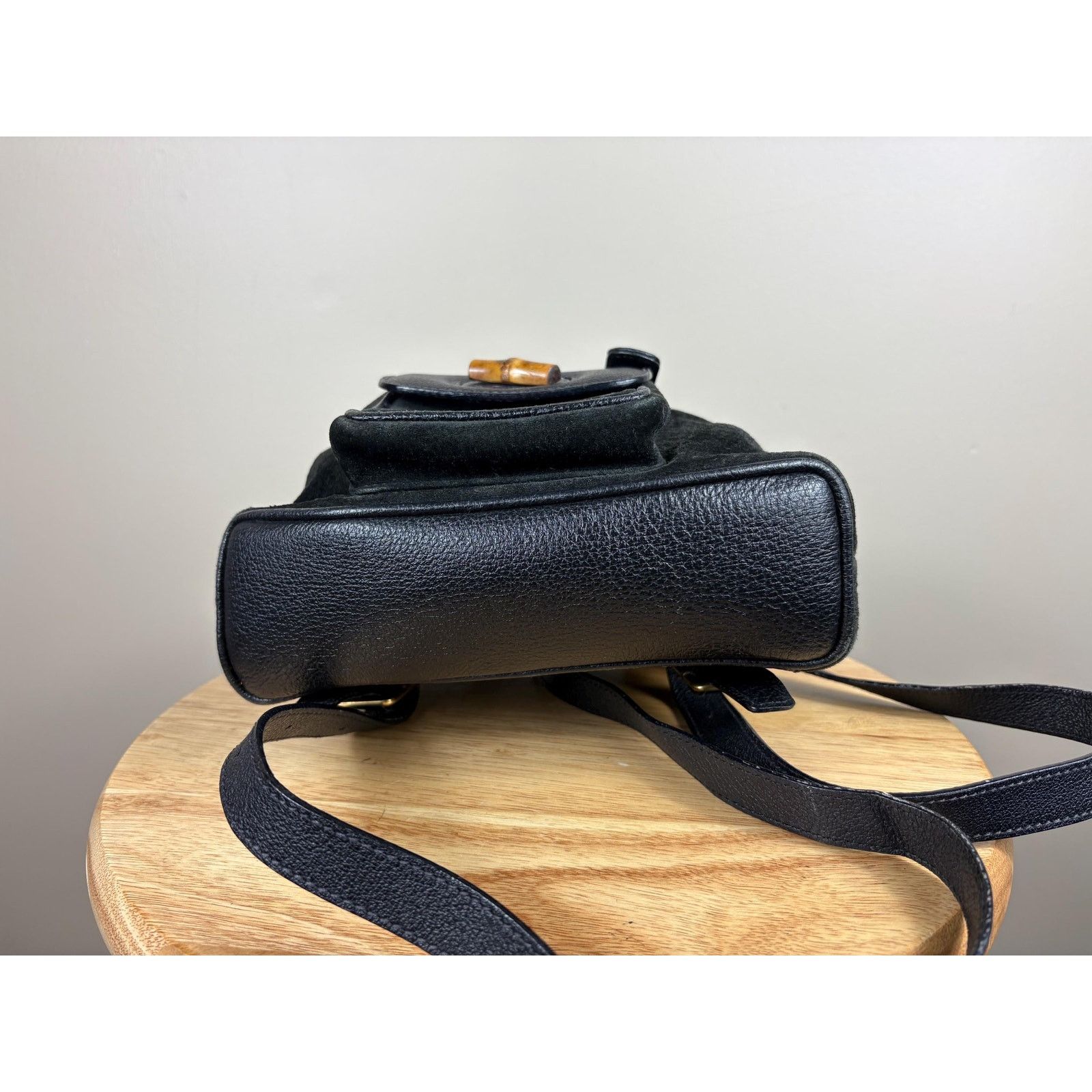 Gucci Authentic Gucci Black Suede Bamboo Handle Backpack Size ONE SIZE - 5 Thumbnail